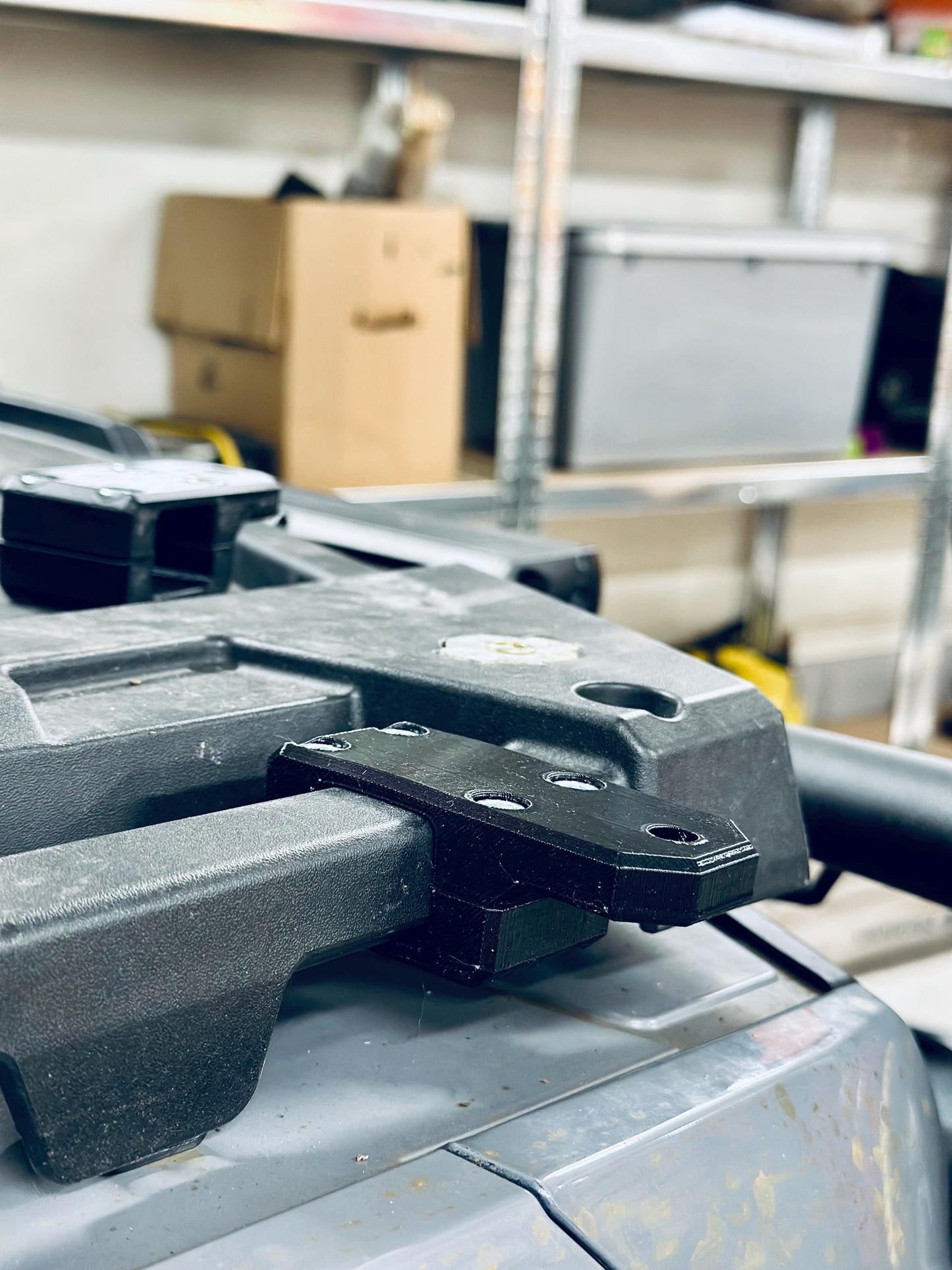 Strong clamps for mounting extra lights on your Cforce 850/1000 gen2