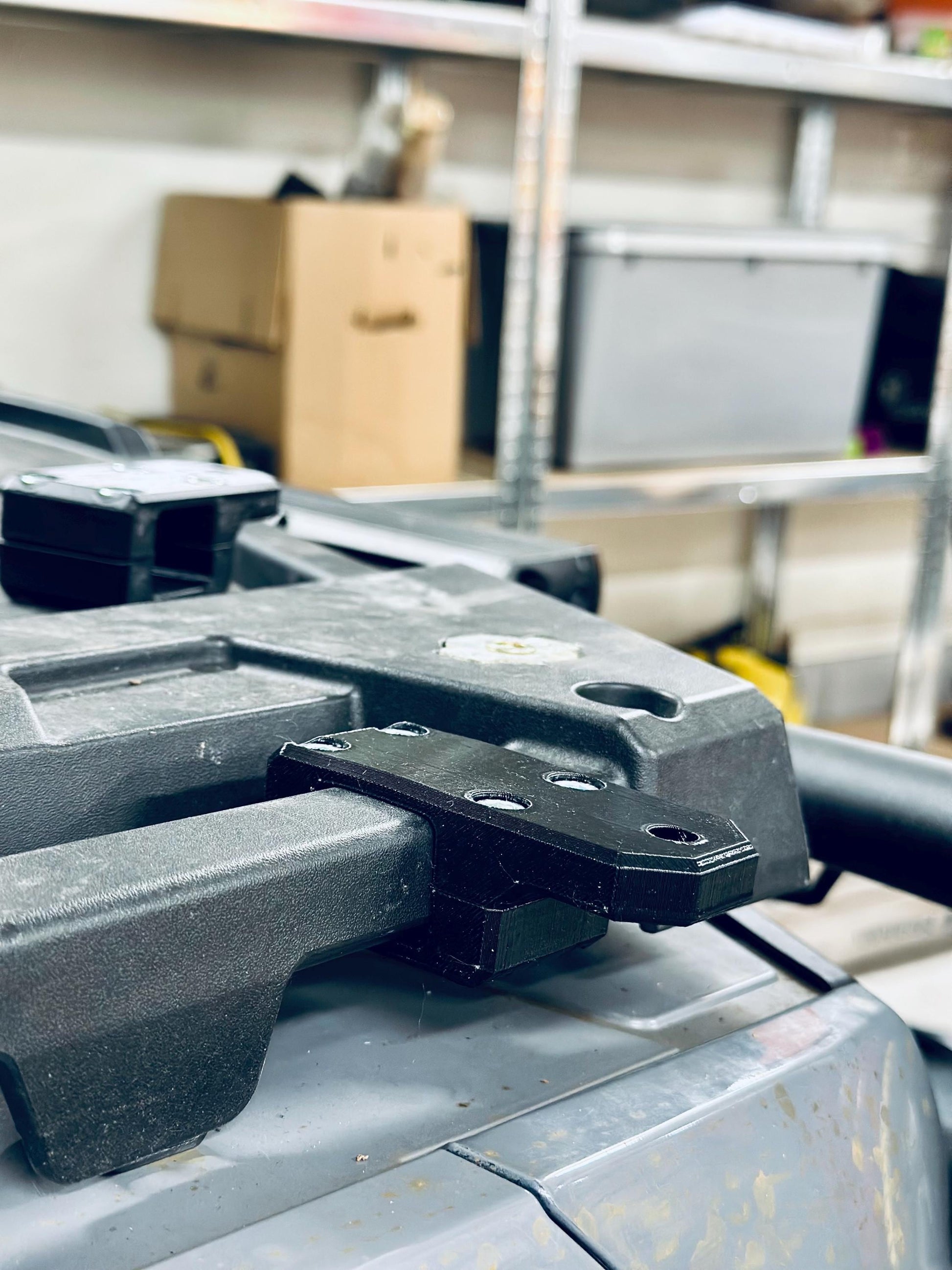 Strong clamps for mounting extra lights on your Cforce 850/1000 gen2